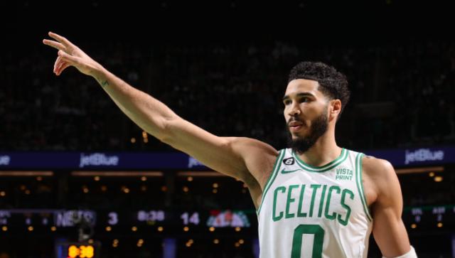 九游下载安装-绿军大胜篮网却暗藏隐患 铁人塔图姆也得多歇歇？