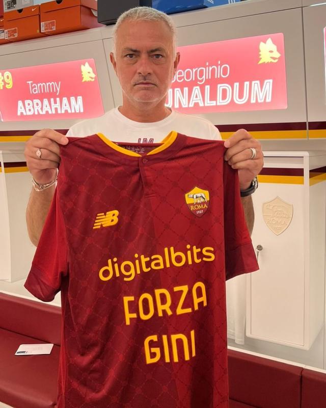 1661208248505090767.jpg 穆里尼奥.jpg