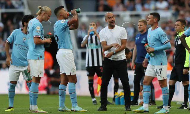 1661208330657023162.jpg 吐槽.jpg